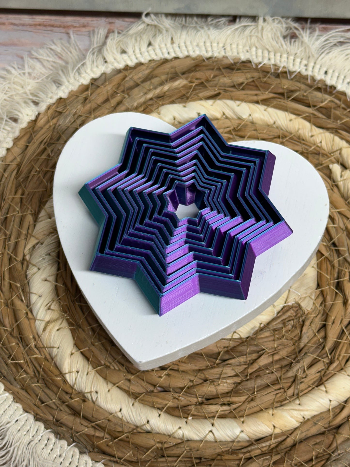 3" Fidget Star – Multicolor Motion & Stress Relief