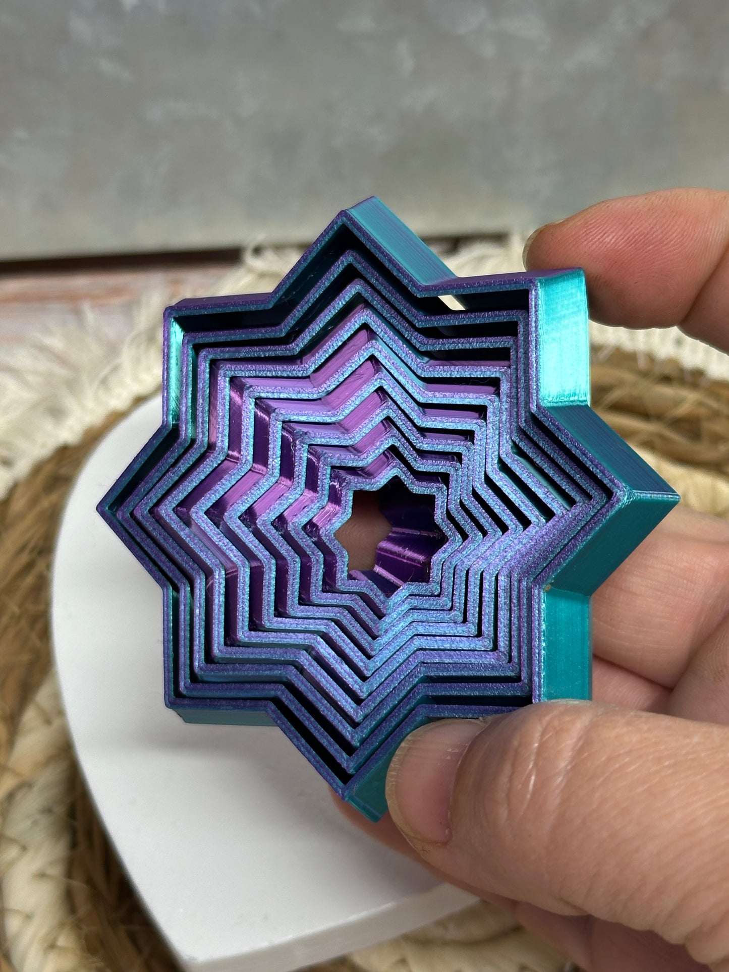 3" Fidget Star – Multicolor Motion & Stress Relief